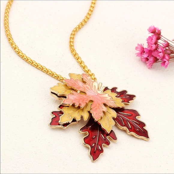Orange Red Yellow Fall Colored Maple Leaves Necklace 🍁 - Picture 5 of 7